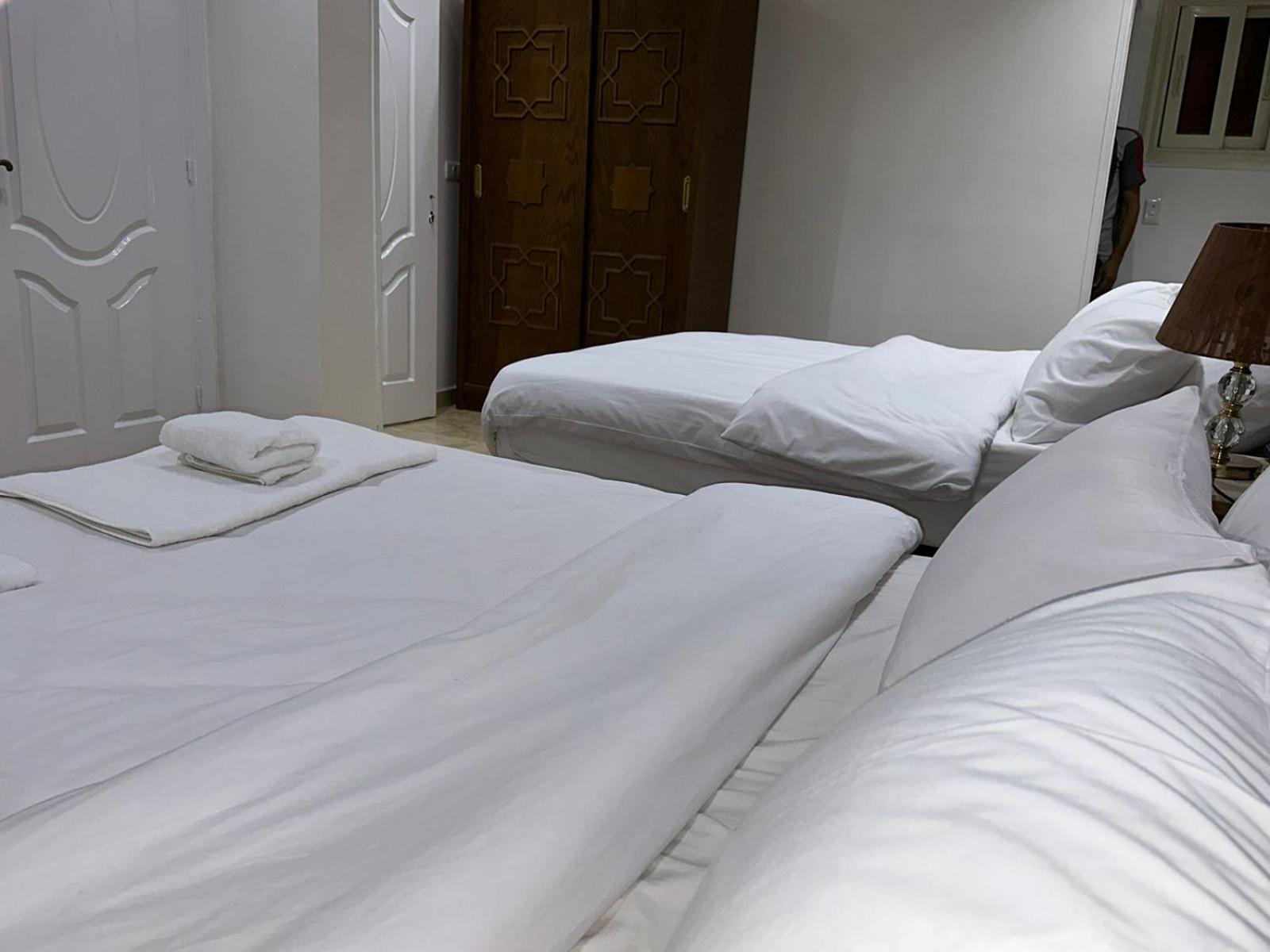 Full Pyramids View Apartment With Balcony For 8 P Kafret el-Gabal Exterior foto
